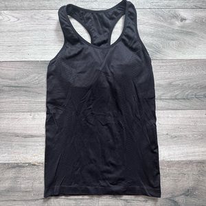 Workout tank top with built in bra